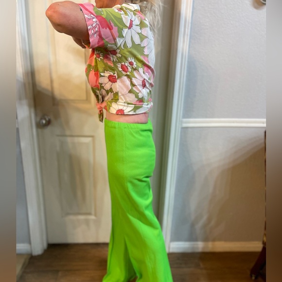 Retro Hippie Outfit OMG so GrOOvy! - Picture 2 of 5